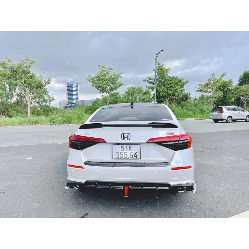 Body lip kèm ống xả đôi cho xe honda civic 2022