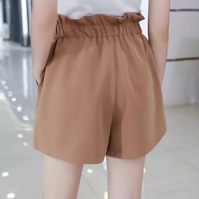 Quần đùi dáng xuông cho chị em