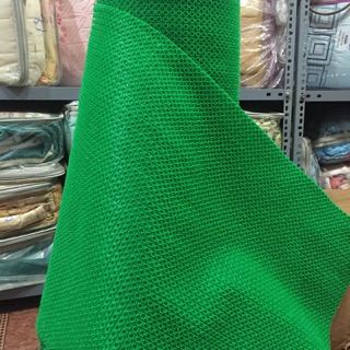 Thảm nhựa gai hoa cúc 70x100cm