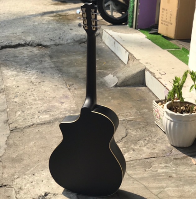 Đàn guitar acoustic tập chơi màu đen SVA1 - có ty chống cong, tặng phụ kiện - Bảo hành 1 năm