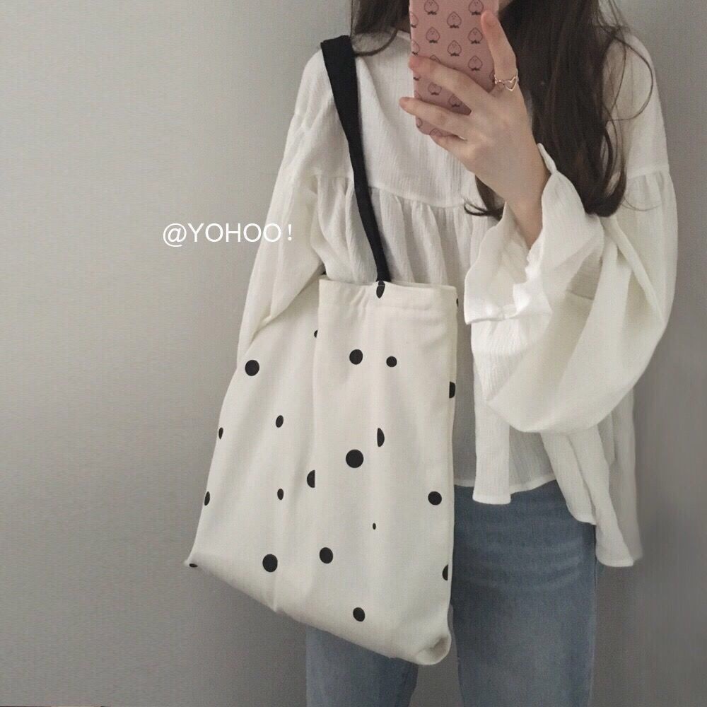 Túi Xách Tay Bằng Vải canvas Hoa Văn Chấm Bi Dễ Thương Dễ Phối Đồ Dành Cho Nữ