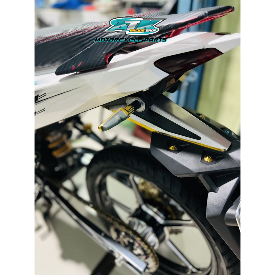 Xi nhan kiểu mặt lưng si mạ vàng thông dụng cho exciter 150 và nhiều dòng xe