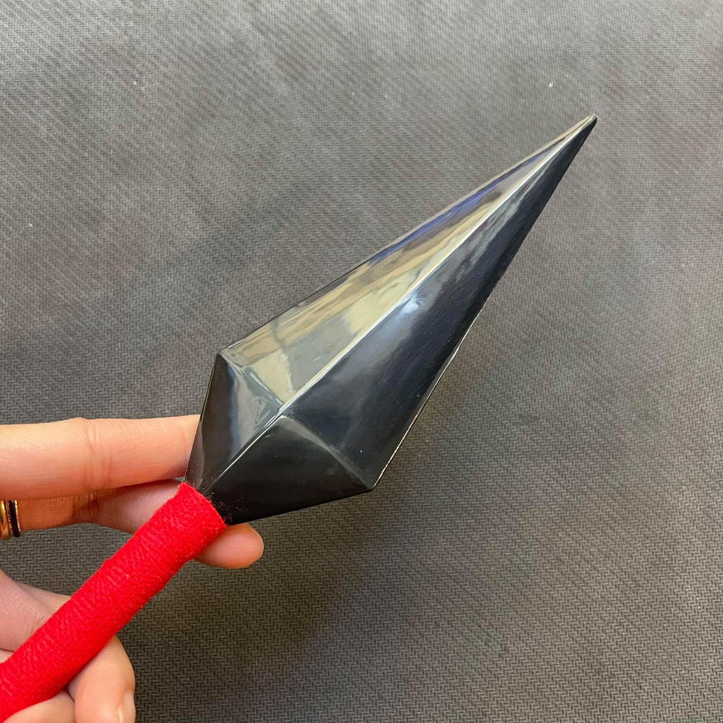 KUNAI NHỰA (ĐỎ) - NARUTO