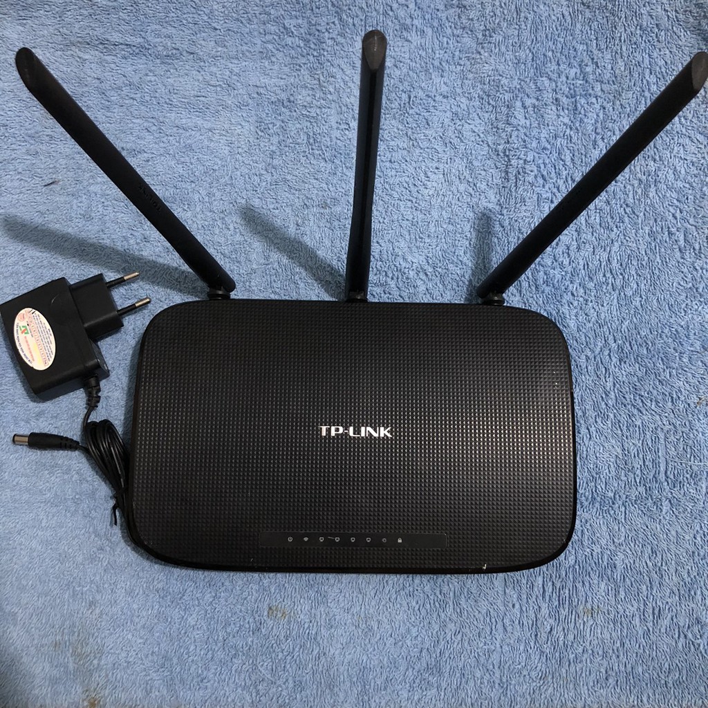 Bộ phát wifi Tplink TL-WR940N 450Mbps qua sử dụng, ngoại hình đẹp