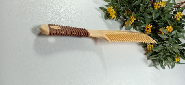 Lược nhựa Thái Lan từ nhựa nguyên sinh