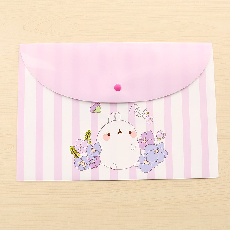 Cặp nhựa đựng sách vở tài liệu - nhiều họa tiết đẹp - giao mẫu ngẫu nhiên - Kích thước: 33,5 x 23cm