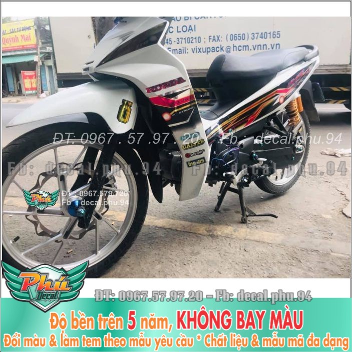 Tem rời Blade trắng đen đỏ Crom (H) -1