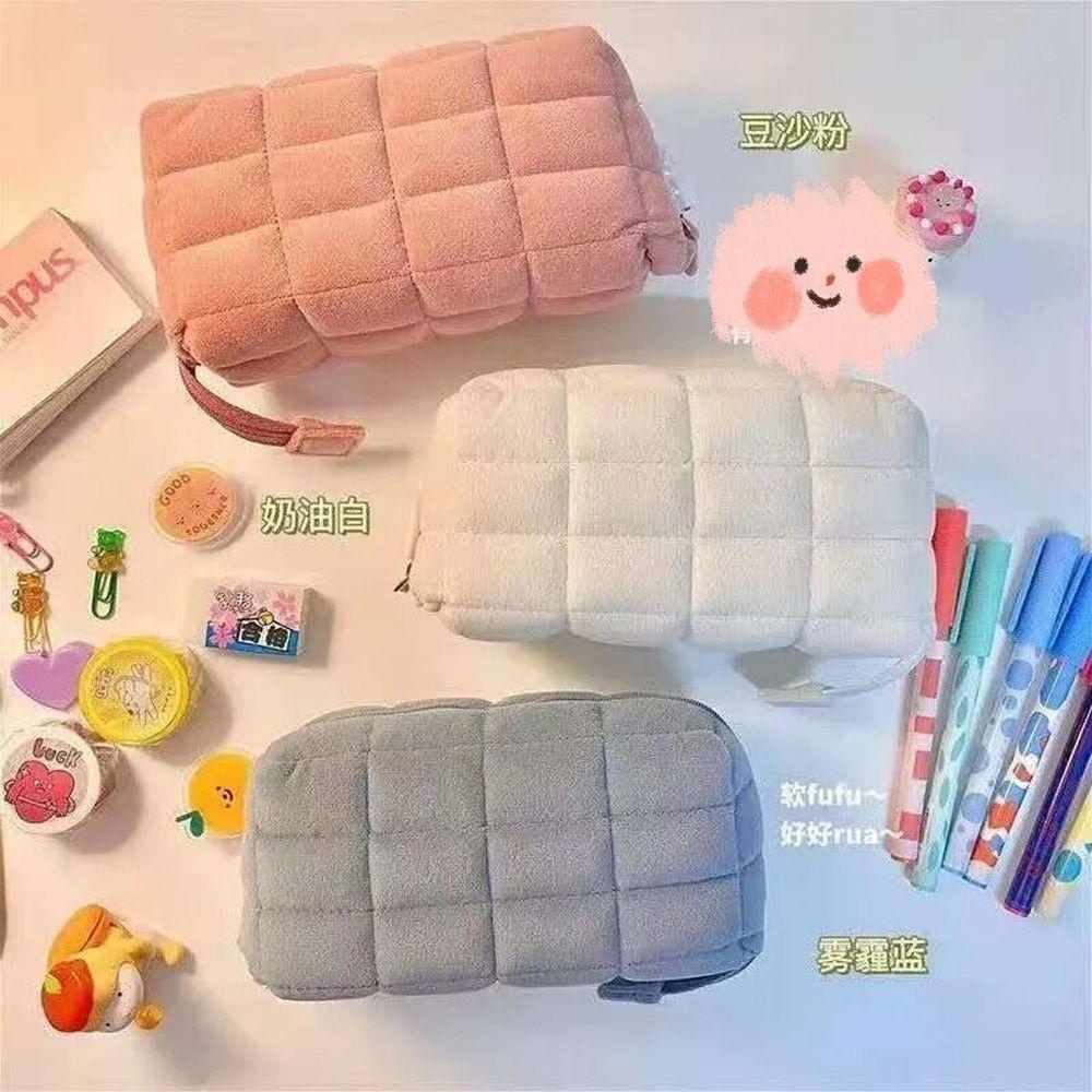 Túi Đựng Mỹ Phẩm Phủ Bông Mềm Mại Họa Tiết Hoa Cỡ Lớn Tiện Dụng