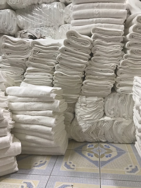 Khăn tắm khách sạn 5 sao siêu dày đẹp kt 70x140