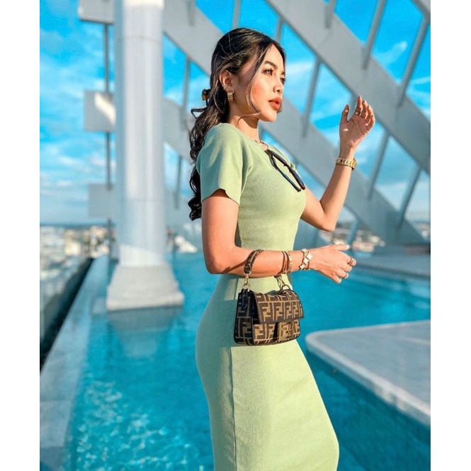 Đầm body e về thêm màu xanh siu xinh.