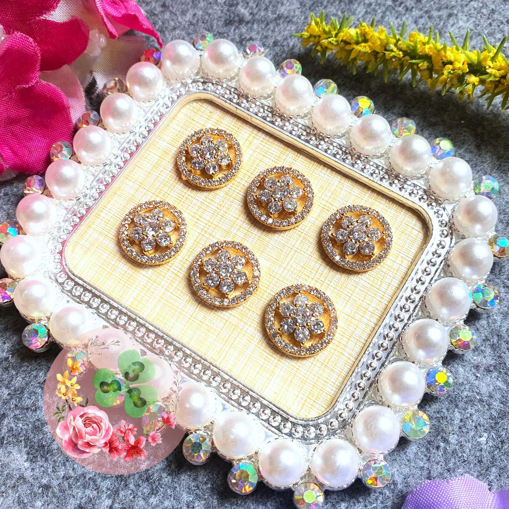 Mã SR022 . Charm kim loại dòng cao cấp đính đá trang trí móng siêu xinh.