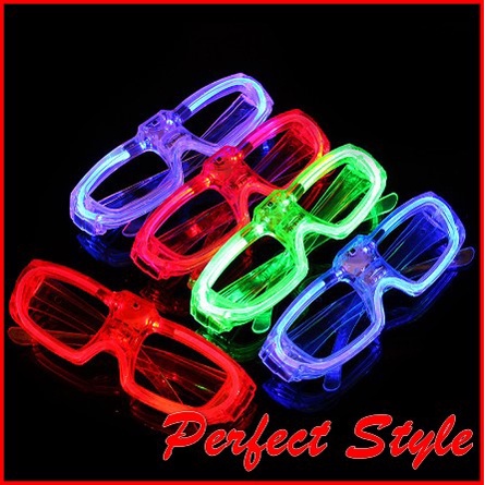 Kính rèm gắn đèn led phát sáng nhiều màu nhấp nháy độc đáo vui nhộn dạo phố tiệc tùng sinh nhật