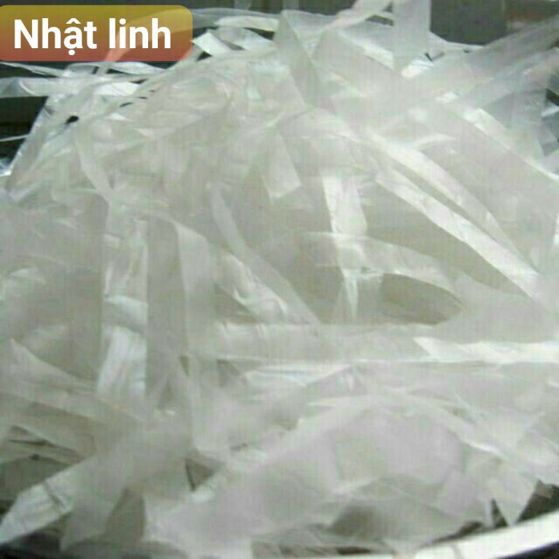 Bánh tráng trắng dùng để làm bánh tráng trộn