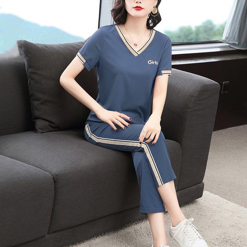 mẫu mới năm 2021▫☒Mẹ trẻ mùa hè hai mảnh 40 tuổi 50 Bộ đồ thể thao trung niên Tiah-Age Áo thun ngắn tay nữ