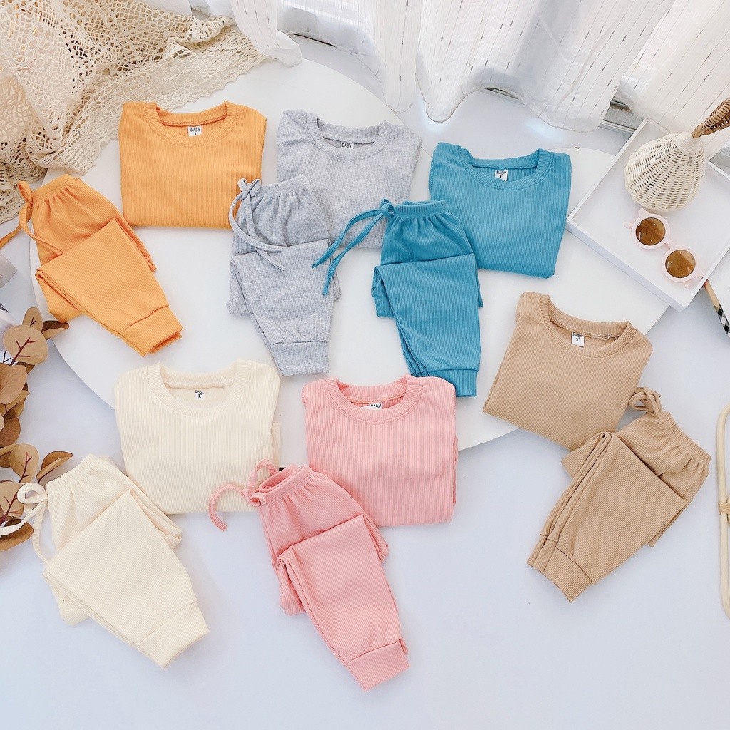 Đồ bộ quần áo dài tay cho bé len tăm trơn AM794 TTR80