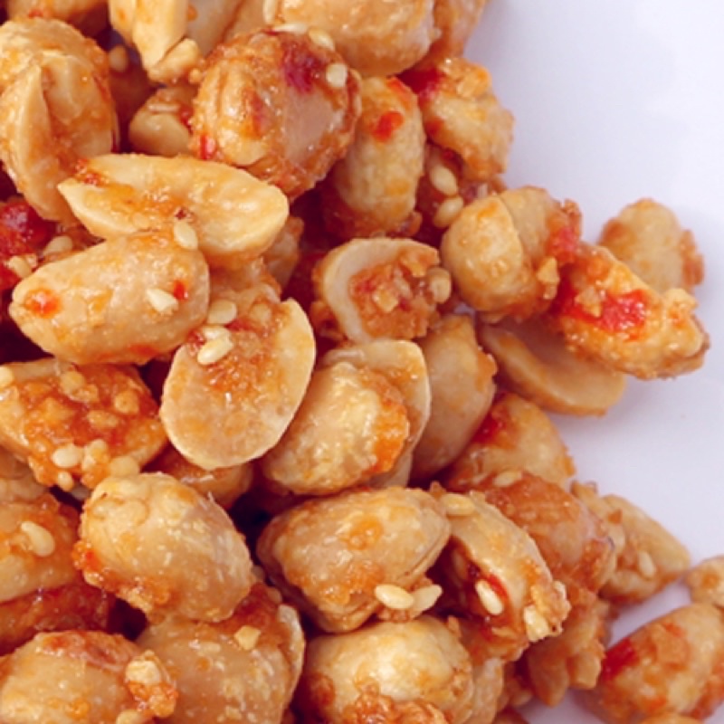 [NEW] Đậu Phộng Da Cá Tỏi Ớt Tân Tân Hũ 240gr