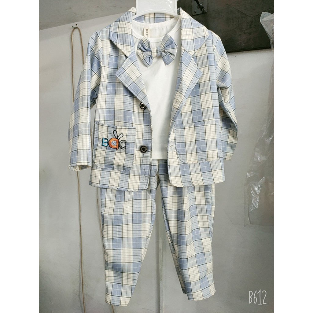 Bộ vest bé trai lịch lãm