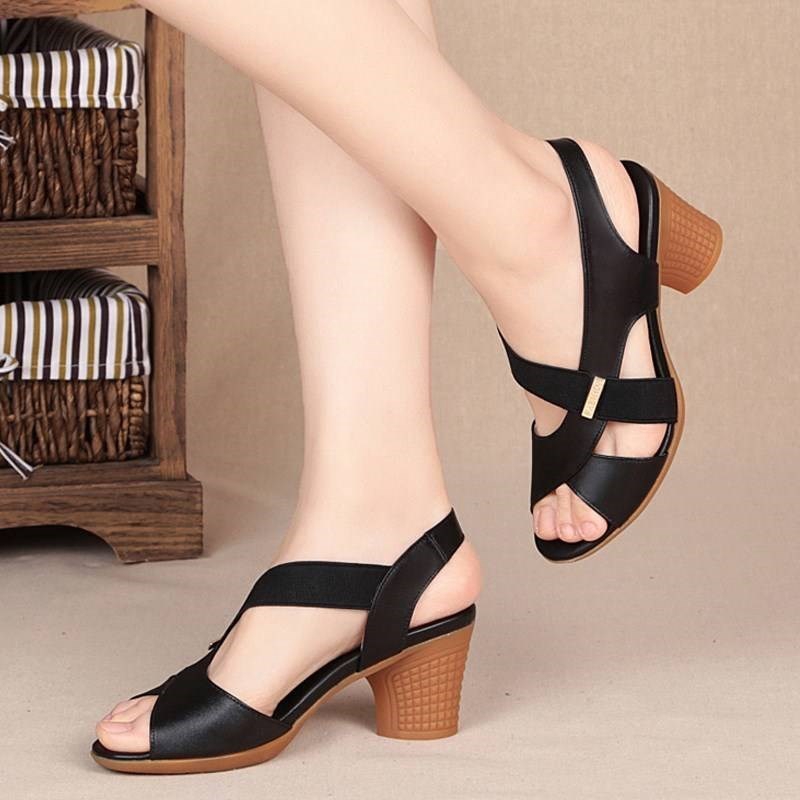 Giày sandal hở mũi thời trang 2020 cho nữ