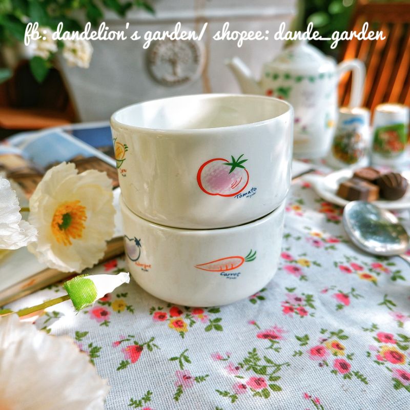 Chén hình vẽ trái cây vintage