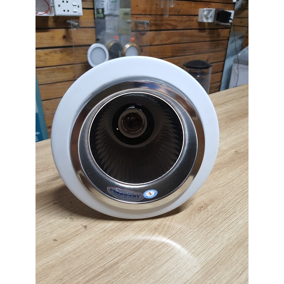 Vỏ đèn âm trần downlight sơn trắng phi 125mm, đui xoáy thông dụng E27 Paragon