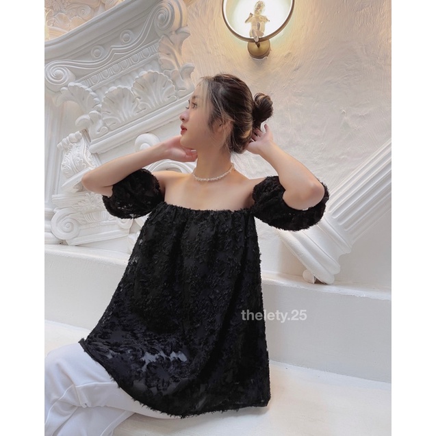 Áo Trễ Vai Tơ Hoa Nổi - THELETY.25