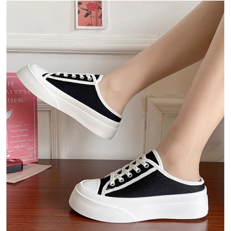 Giày sục nữ bassi  pha trắng đen hit hot năm 2022 mã HV VIP 02