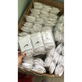 Hàng có sẵn tất vớ thể thao nike,adidas trắng cổ cao giá rẻ