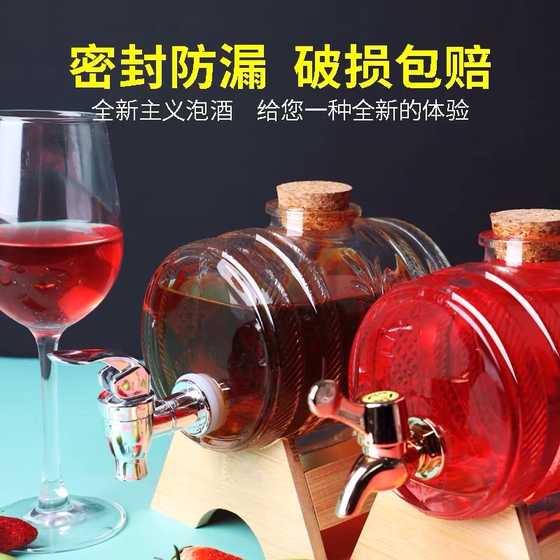 Bình thuỷ tinh đựng nước có vòi hàng sẵn