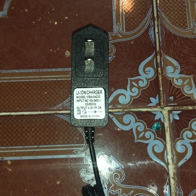 Sạc adapto 4.2v (1S) 2A