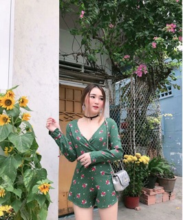 Jum hoa tay dài