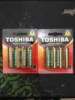 Pin tiểu Toshiba 1,5V AA. 36.000đ/vỉ/4 viên