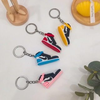 Móc Khoá Silicon Giày Sneaker