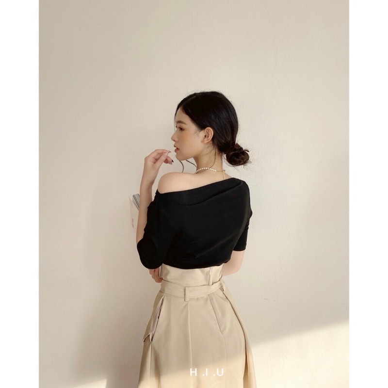 -Sét áo zip bệt vai mix chân váy về hàng