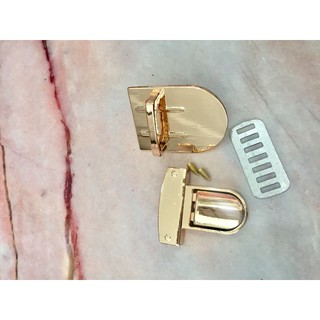 Khoá sập túi xách