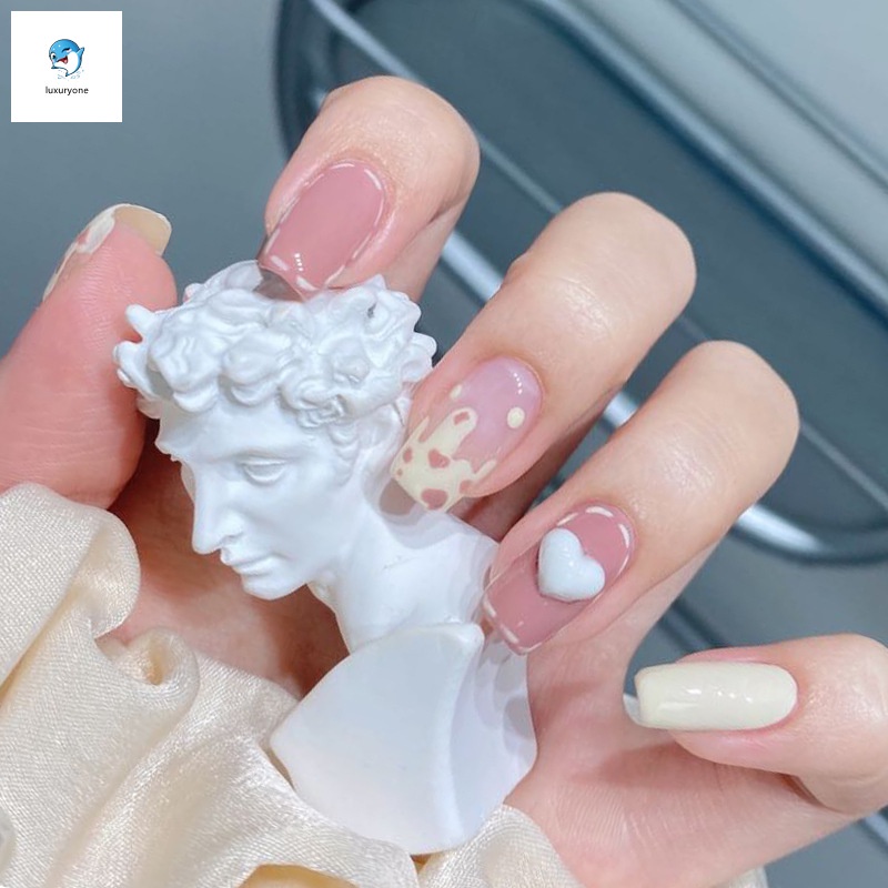 Bộ 24 móng tay giả hình trái tim sáng tạo bắt mắt