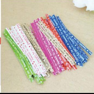 Dây kẽm buộc túi 700 cái