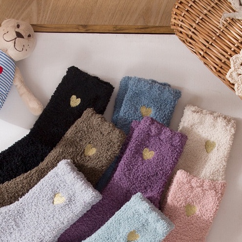 Tất Chân Cho Nữ Giữ Ấm Mùa Đông Hình Trái Tim Nhỏ Dễ Thương