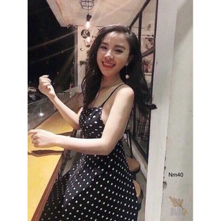 Đầm đỏ chấm bi vintage