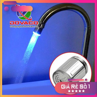 Vòi nước phát sáng độc đáo
