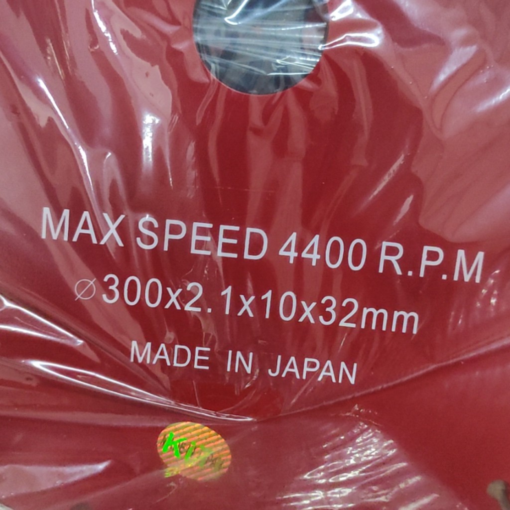 Lưỡi cắt bê tông 300mm răng thưa, dùng cắt đa năng tường, mặt đường, hàng KITI chính hãng (SS0803)