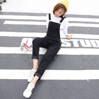 Yếm bò màu đen
