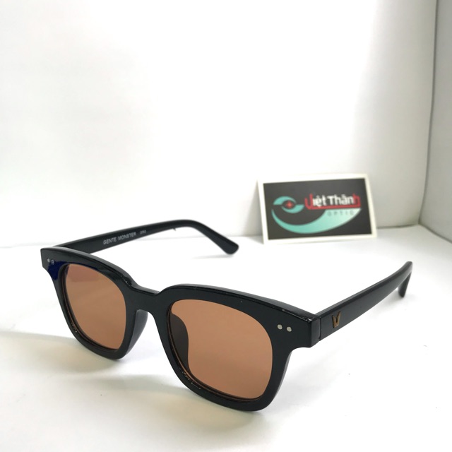 Mắt Kính Màu Xuyên Đêm Phom Vừa Đủ Màu Hàng Nặng Tay | BigBuy360 - bigbuy360.vn