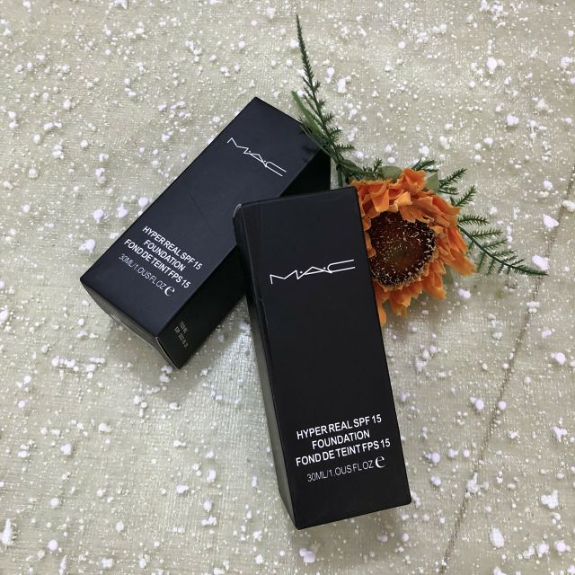 Kem nền mác hộp đen