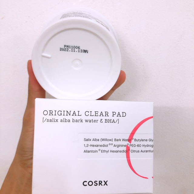 Bông tẩy da chết hỗ trợ giảm mụn COSRX One Step Original Clear Pad 135ml