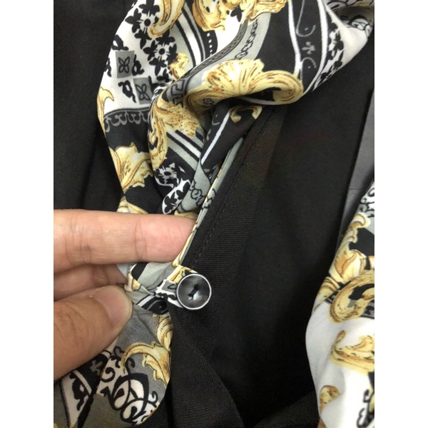 áo vest hàng thiết kế chất umi kèm khăn có thể tháo rời