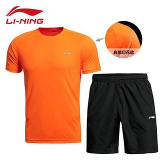 Cả bộ thể thao hãng Lining vợt sale
