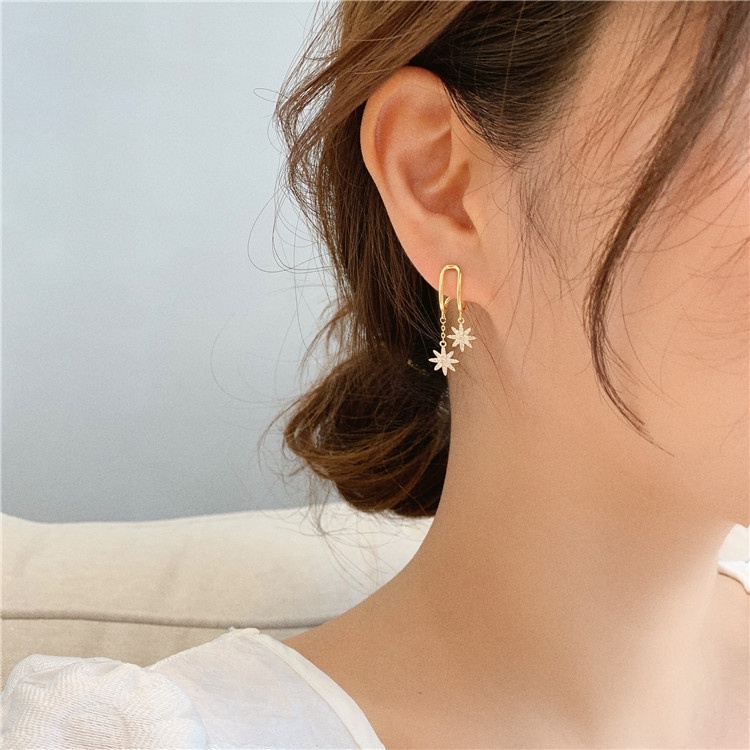 Khuyên Tai Tua Rua Hai Hàng Đính Đá Lấp Lánh Thời Trang Hàn Quốc