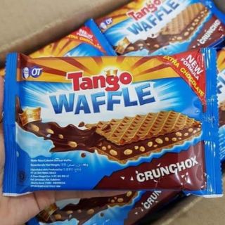Bánh kem xốp kẹp socola Tango Waffle Crunchox