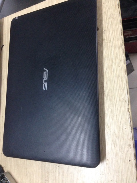 Laptop asus x554LA core i3 5005,Ram 4GB, HDD 500GB