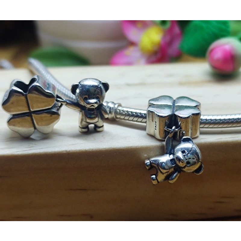 charm bạc 925 gấu cỏ
